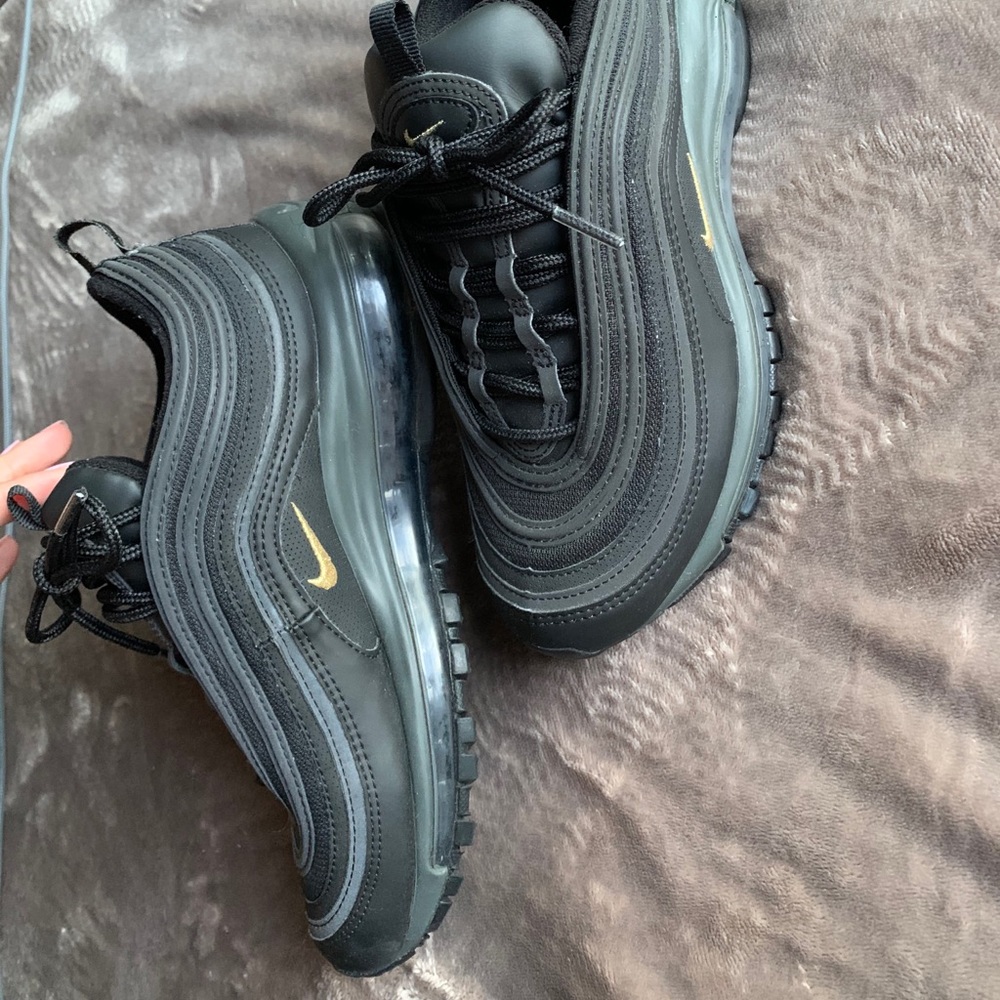 Nike Air Max 97